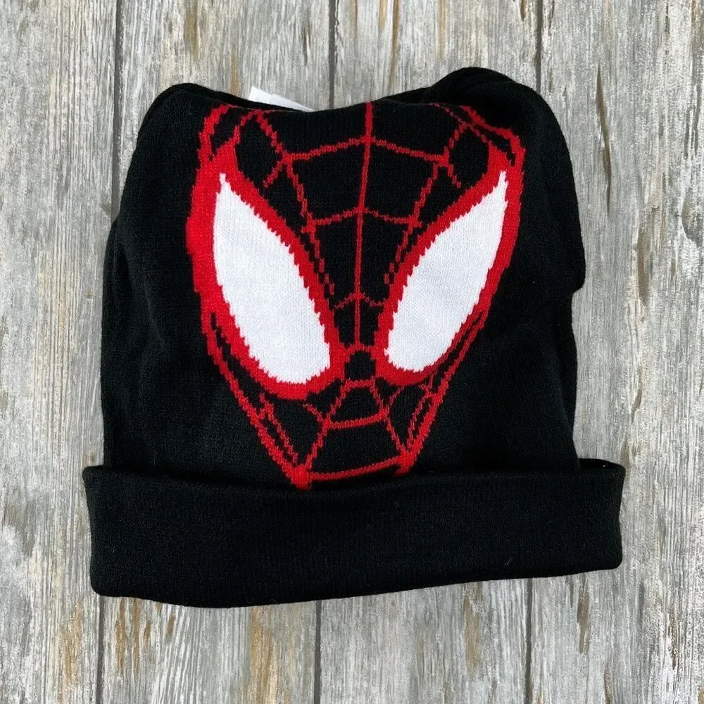 Spider-Man Reversible Beanie Hat and Glove Set